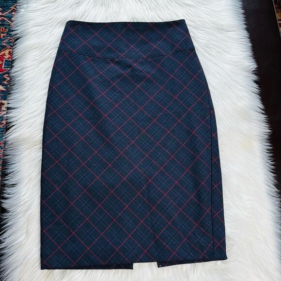 Express Navy and Red Plaid Pencil Skirt - Picture 1 of 4